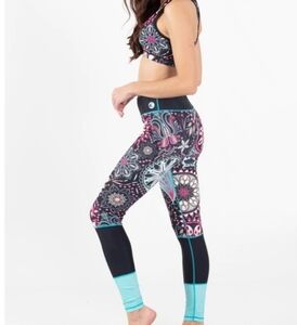 Wave Life Womens Paisley Park Swim Outdoor Upf 50 protection Leggings Size M